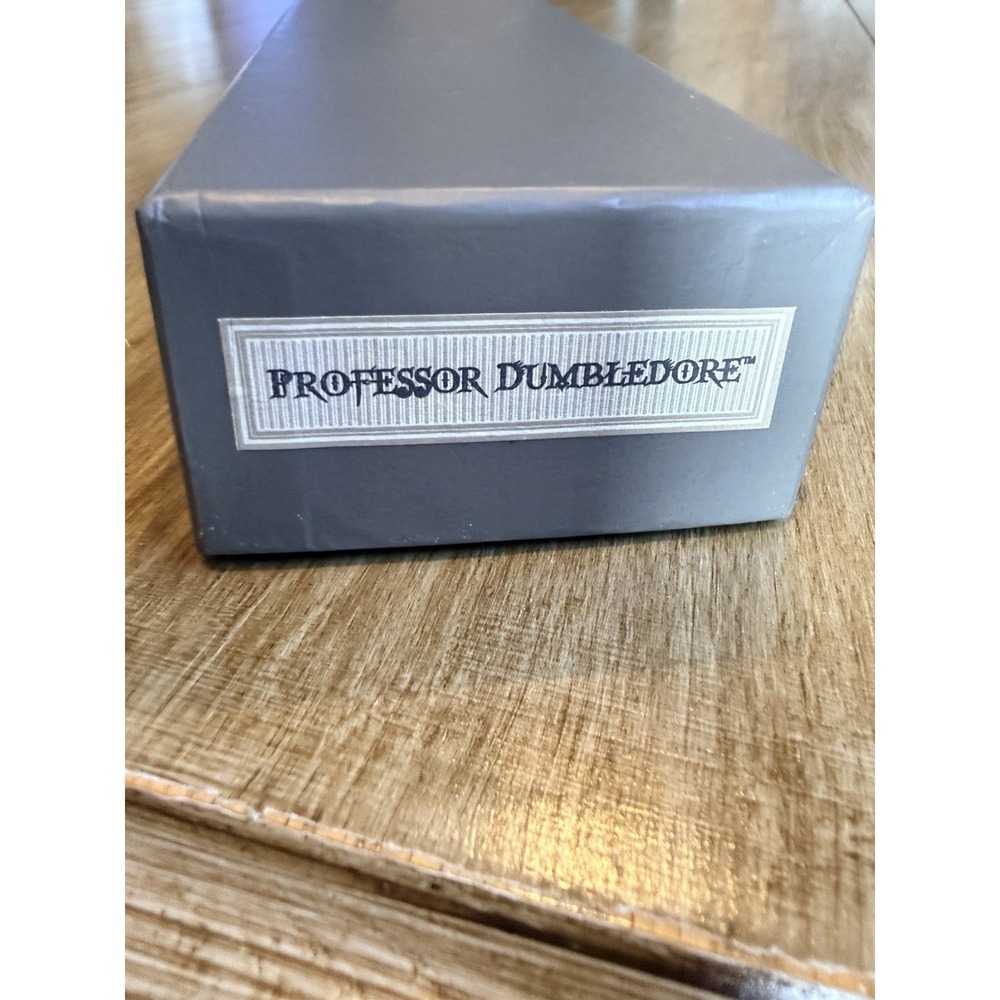 Universal Studios Harry Potter Professor Dumbledore Wand in Box Non Interactive - Picture 4 of 5